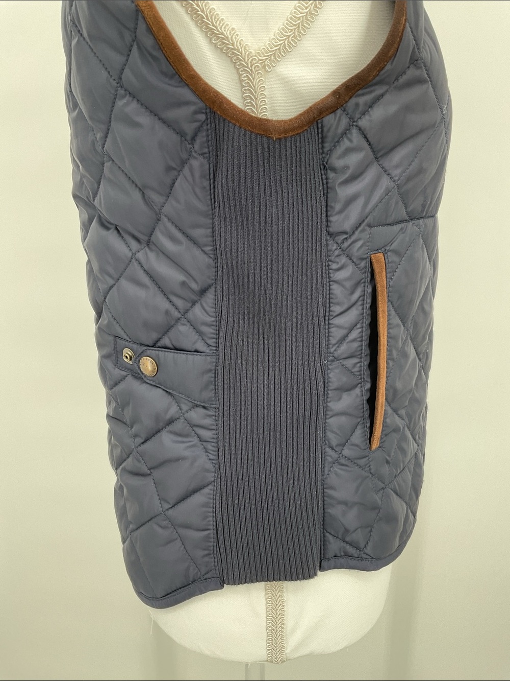 Polo Ralph Lauren Crest Quilted Vest Navy Lamb Suede Trim Equestrian Size Small - Picture 9 of 16